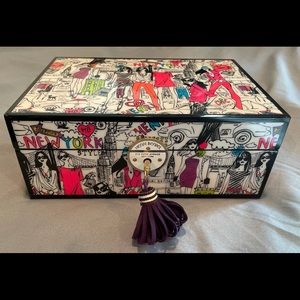 Henri Bendel Jewelry Box (New)